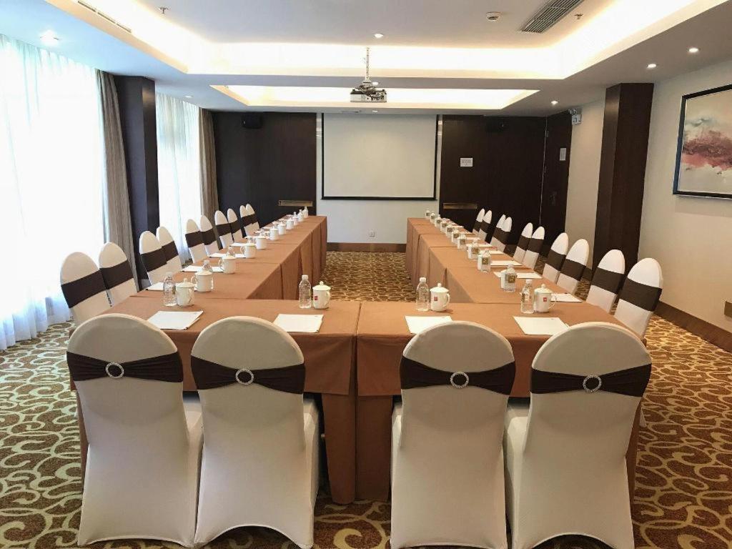 Jinjiang Metropolo Shanghai Minhang מראה חיצוני תמונה